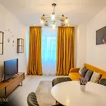 Yamaluxe - Pink & Gold With Many Facilities * 布加勒斯特