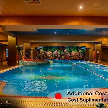 Yamaluxe - Pink & Gold With Many Facilities * Bükreş