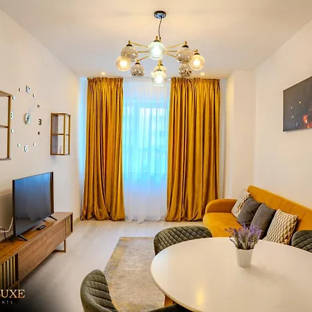 Yamaluxe - Pink & Gold With Many Facilities * Bükreş