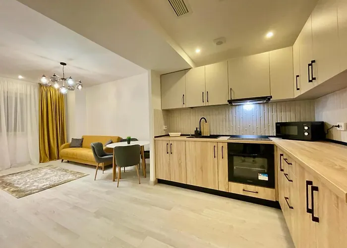 Yamaluxe - Pink & Gold With Many Facilities